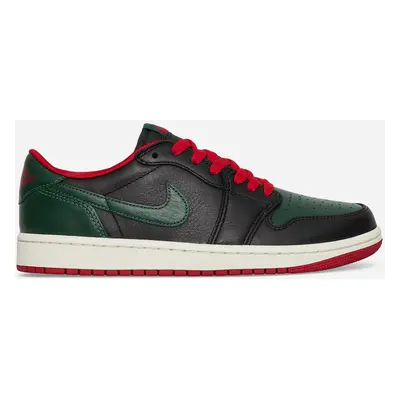 Women s Air Jordan Retro Low OG Sneakers Black / Gorge Green