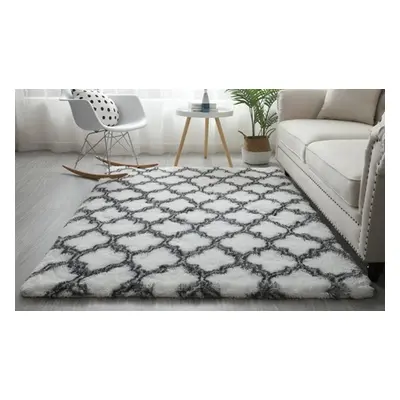 Moroccan Pattern Shaggy Rug