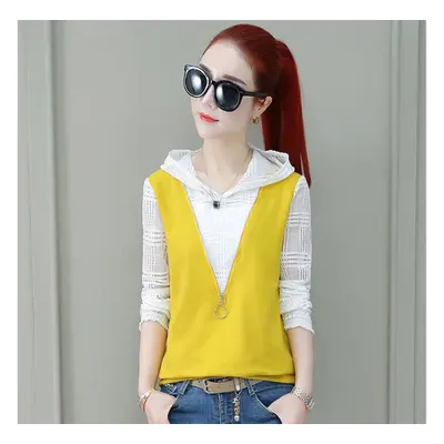 The new Korean fashion style is thinner, hooded lace stitching fake two-piece blouse, long-sleev